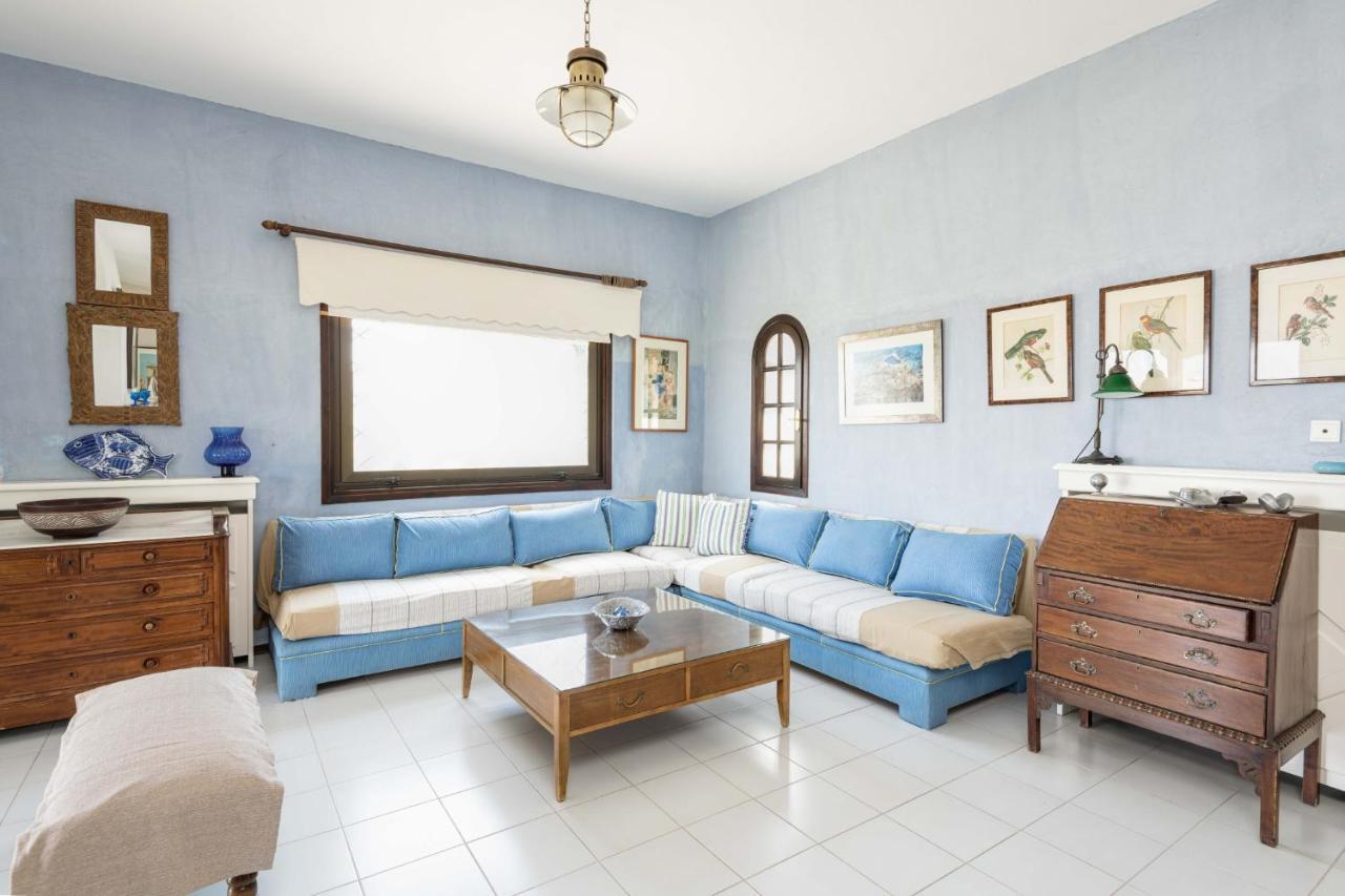 Escada Pool Villa, Near Hanioti #feelslikehome Villa *